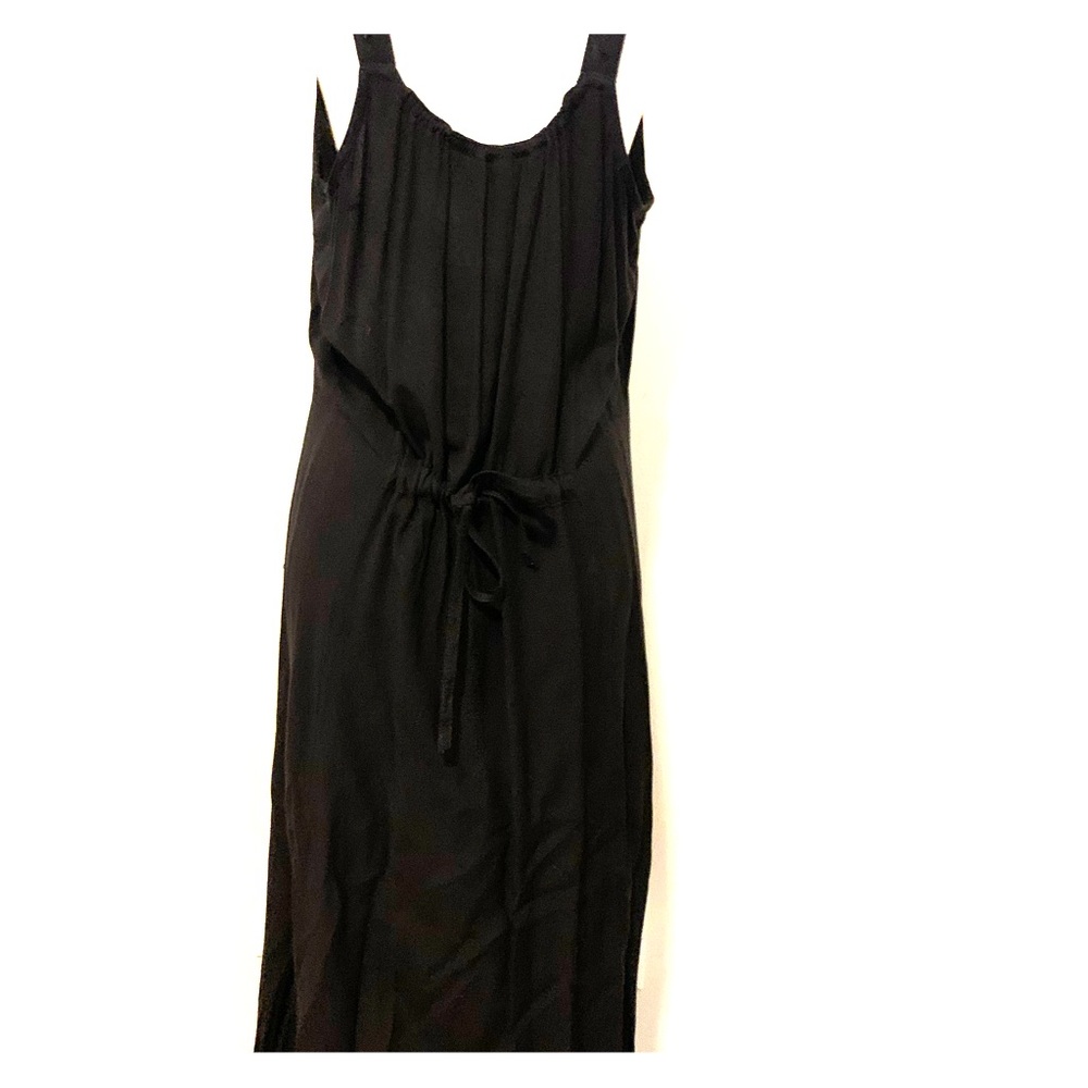 Classic simple straight black summer dress
